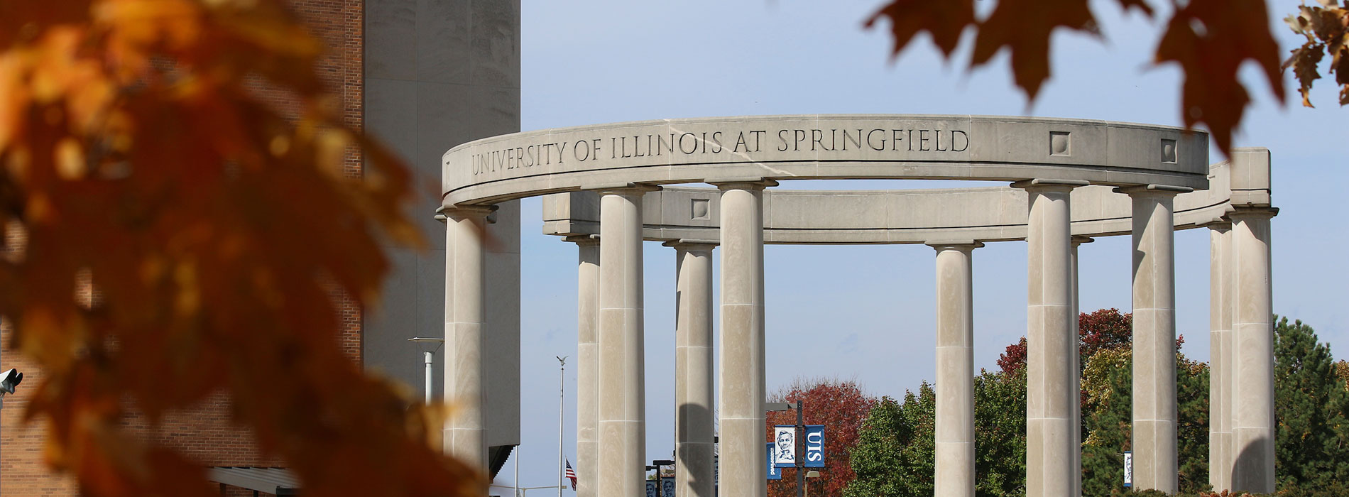 colonnade close up fall