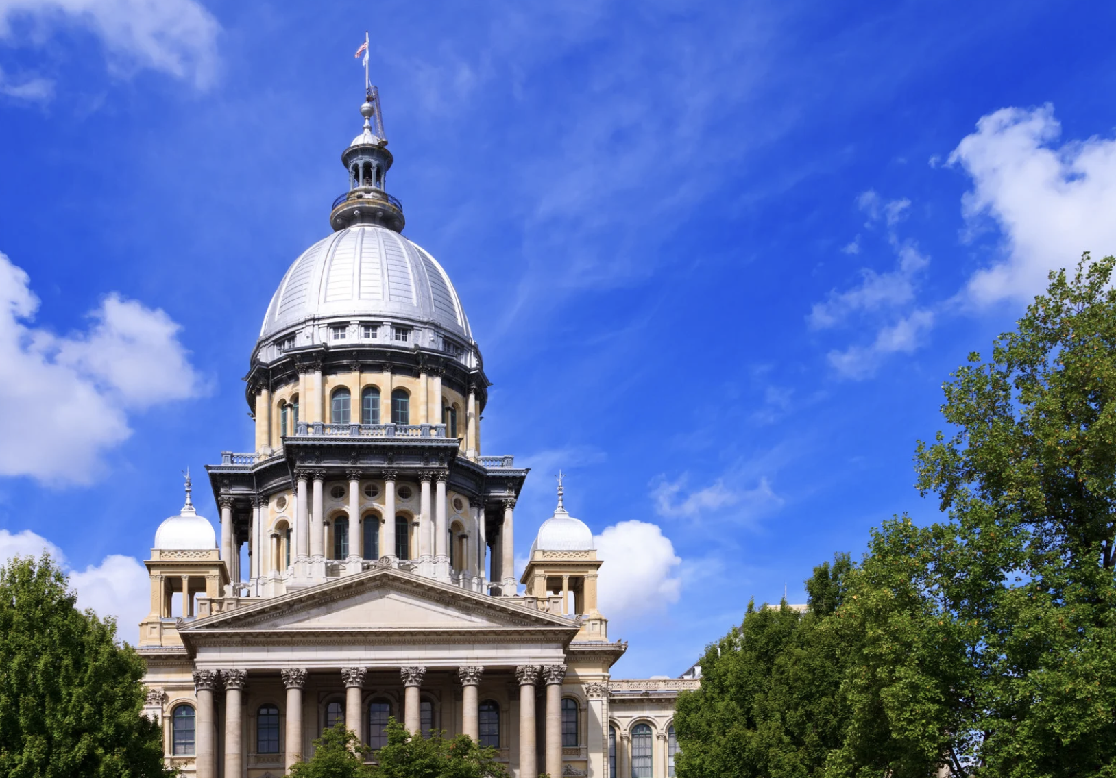 Springfield's Capital State building 