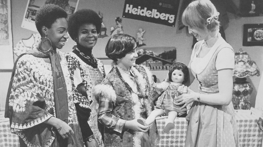 Students attending the 1st International Festival in 1977
