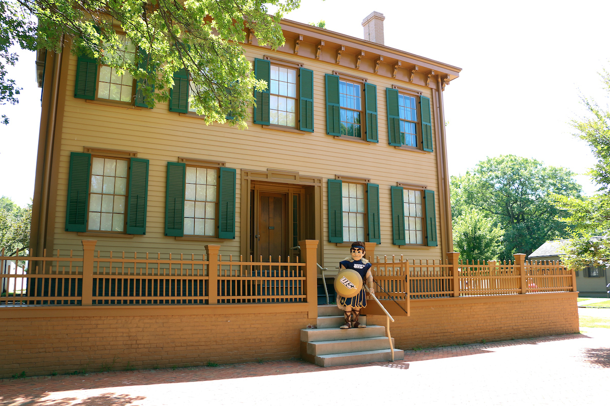 Lincoln's Home