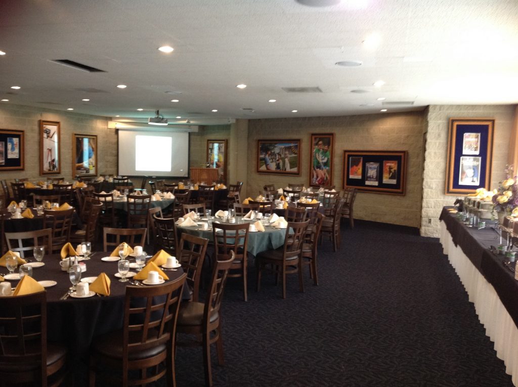 side view of banquet rounds