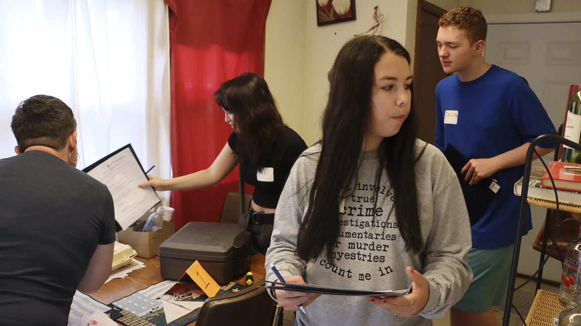 High school students at CSI camp