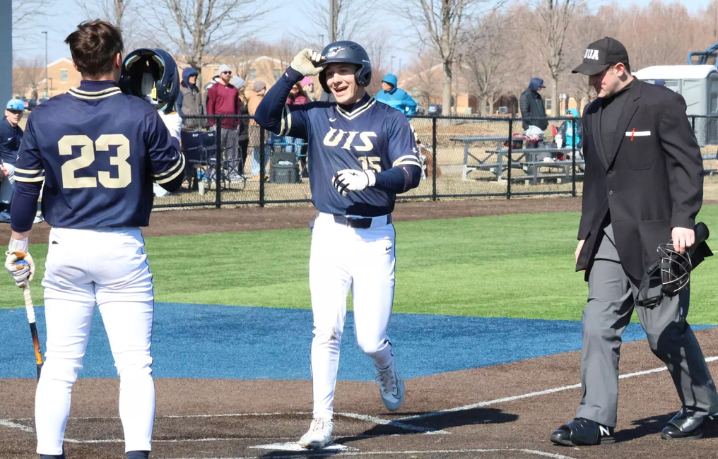 Ty Hollandsworth celebrating home run