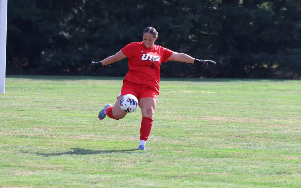UIS goalkeeper Gigi Yurevich