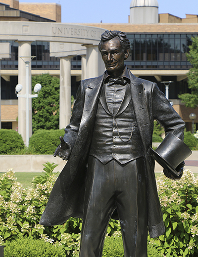 Lincoln Statue