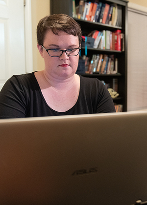 Online student studies on computer