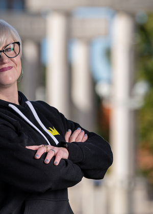 Jennifer Martin standing in front of the UIS colonnade 