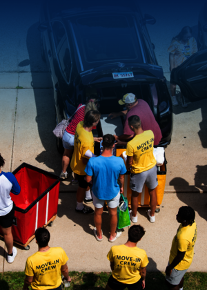 Students unloading their car on move-in day.
