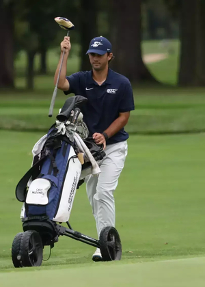 UIS men's golfer