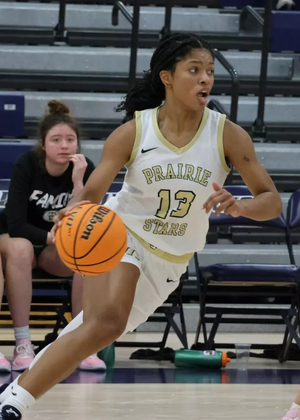Emari Doby playing basketball