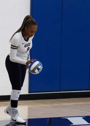 Erica Sledge serving