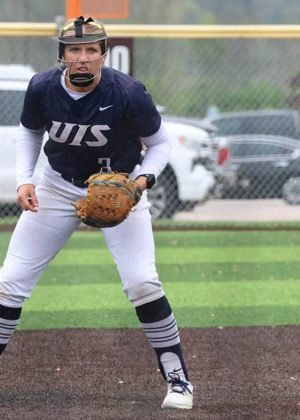 Ella Brinkley playing third base