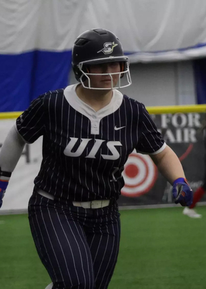 Emme Steward running the bases