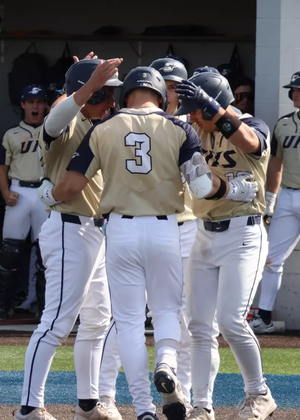Kaden Griffitts celebrates grand slam with teammates