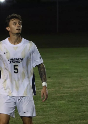 Sonny Cox playing soccer at UIS