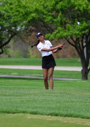 Ira Joshi golfing