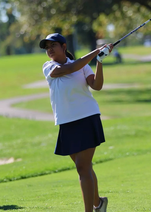 Arya Gadekar golfing
