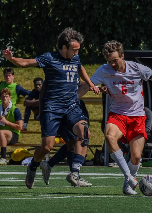 Alejandro Rojas playing soccer at UIS