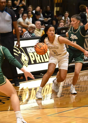 Kayla Rice on offense