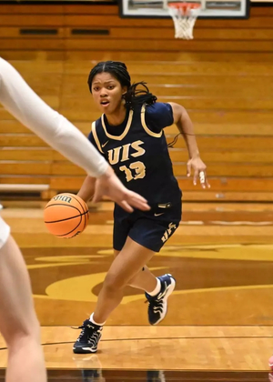 Emari Doby driving up the court