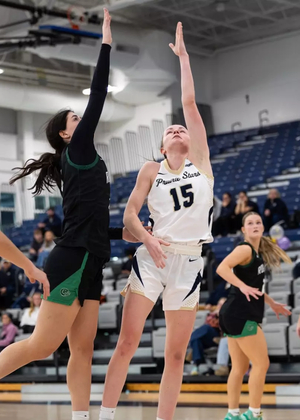 Molly Knight playing basketball