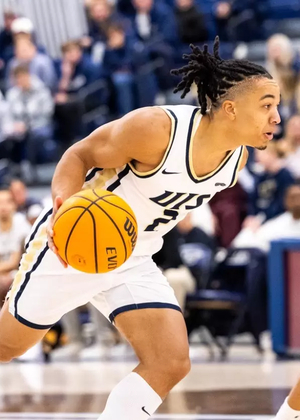 Jordan Rice playing basketball