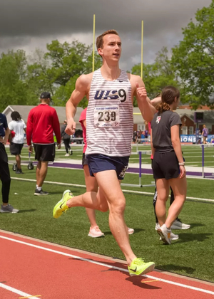 Ryan jones racing to finish line