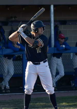 Drew Ezard at bat