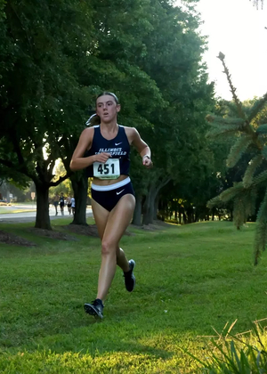 UIS Women's Cross Country runner Elly Heineke