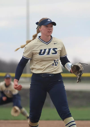 Addyson McClure pitching