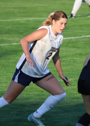 Kalli Drexler playing soccer