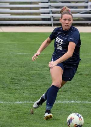 Katelynn Ward playing soccer