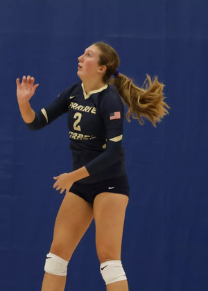 Madison Siefken playing volleyball