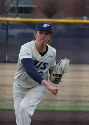 Mark Decicco pitching