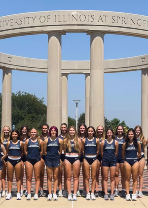 2026 UIS Women's Cross Country team photo at UIS Colonnade