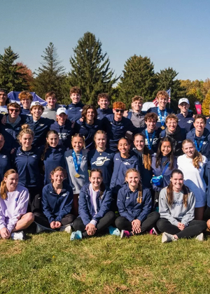 UIS Cross Country Team Photo