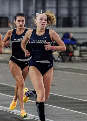 Olivia Thomsen running