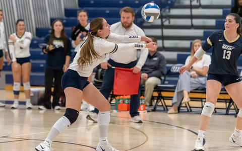 Kendall Johnson #14. Volleyball vs. Upper Iowa University Friday, November 7, 2025.