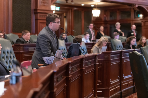 Modern Illinois Government