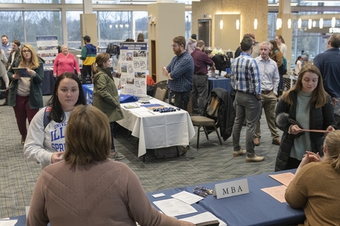 UIS students attending a career fair