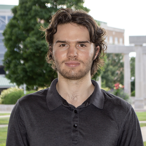 headshot of Joe H