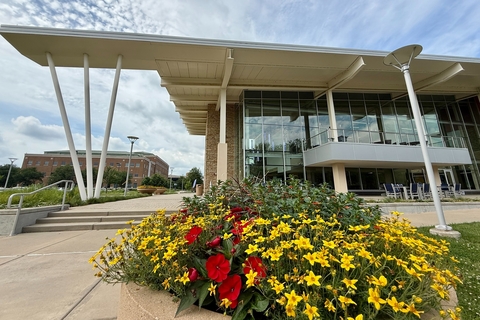 flowers outside Student Union