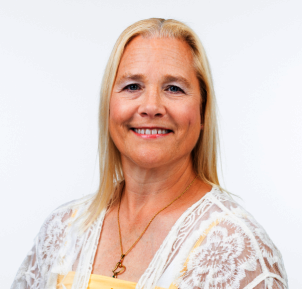 Leslie Van Wolvelear