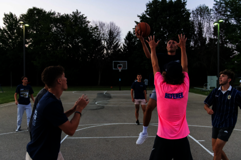 UIS students playing basketball