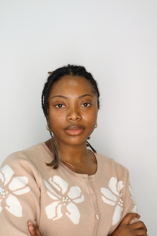 Victoria headshot