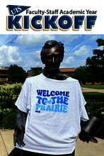 Statue of Abraham Lincoln wearing a T-shirt that says Welcome to the Prairie with the Academic Year Kickoff logo above.