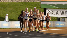 Madelyn Miller-Ross leading a pack of runners in a track race