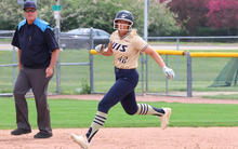 Taylor Zawacki running to second base