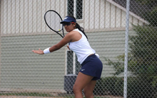Alisha Deogaonkar playing tennis at UIS