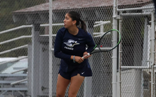 Cristina Mendoza Romero playing tennis at UIS